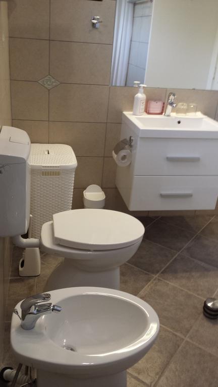 Abba Apartment Sveti Lovreč Pazenatički Esterno foto