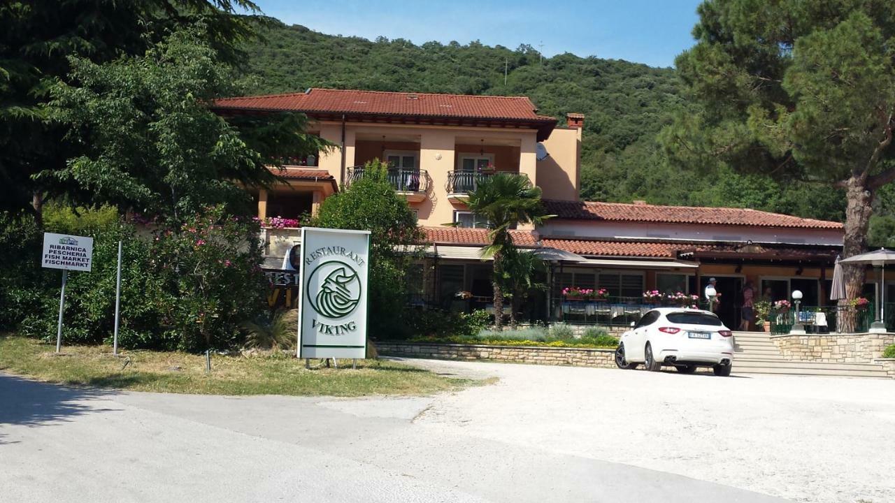 Abba Apartment Sveti Lovreč Pazenatički Esterno foto